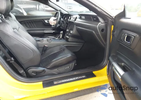 2015 Ford Mustang из США, поврежденный, VIN 1FATP8UH7F5402588